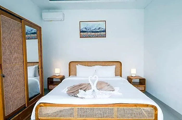 The Lavana Bliss Two Nyanyi Hotel Tanjungan